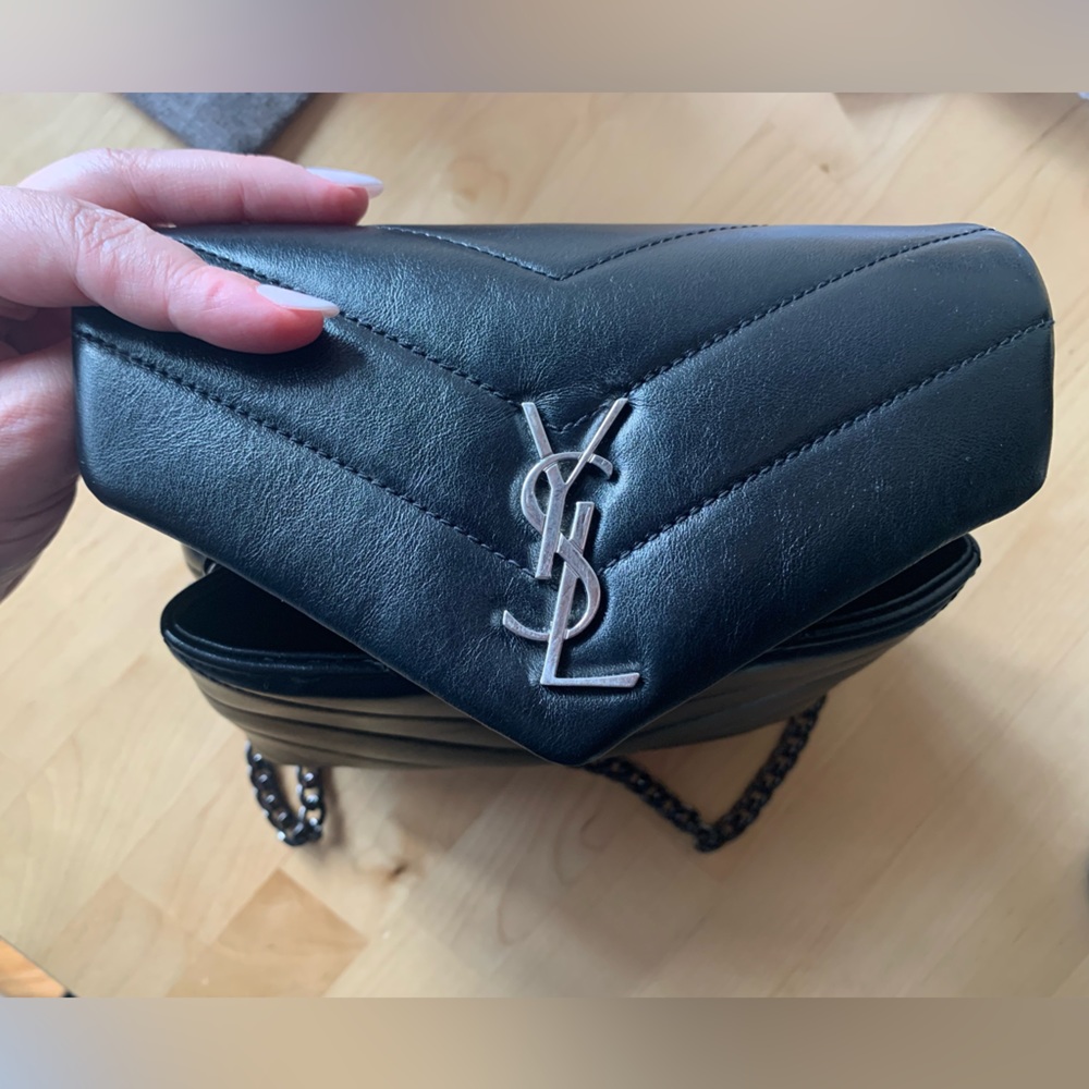 SOLD Saint Laurent LOULOU toy on chain!! - Picture 5 of 10